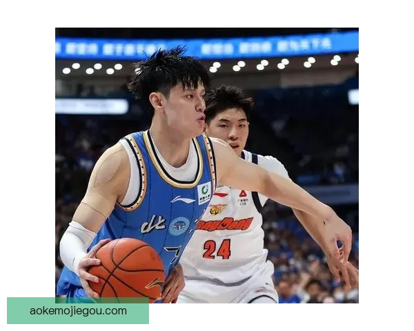 京粤巅峰对决北京男篮迎战广东男篮赛场风云再起强强碰撞冠军底蕴较量今夜上演